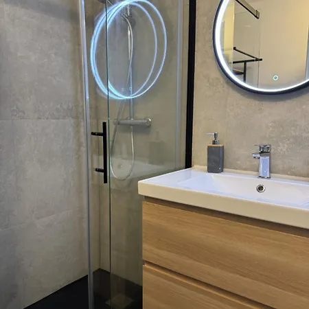 Apartment Avec Parking Prive Bordeaux